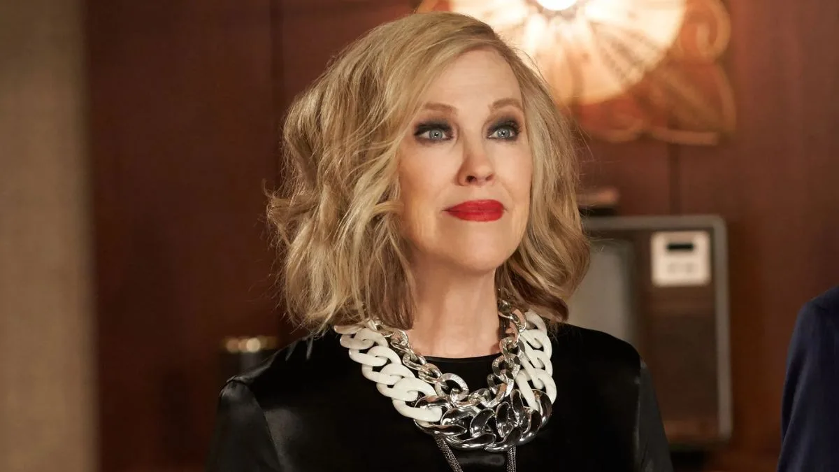 <p>184. <em>'Schitt's Creek's</em> Moira left us feeling “<em>Home Alone”'</em>&nbsp;</p>